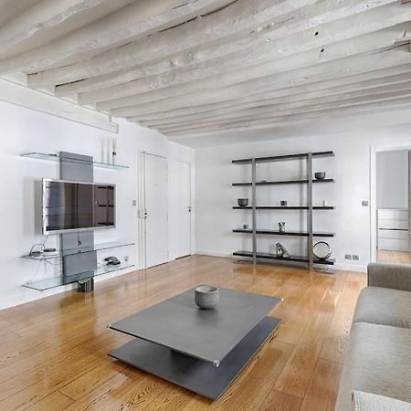 Marais Historical Center Charming Apartment 1Br Parigi Esterno foto